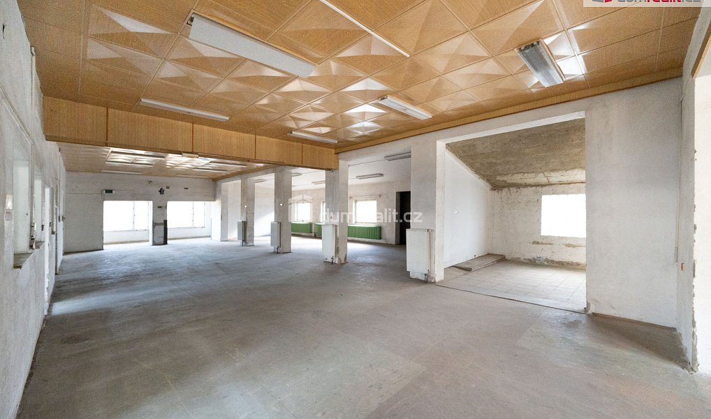 Pronájem výrobních prostor 1 650 m², Vacov – náhled fotky 19