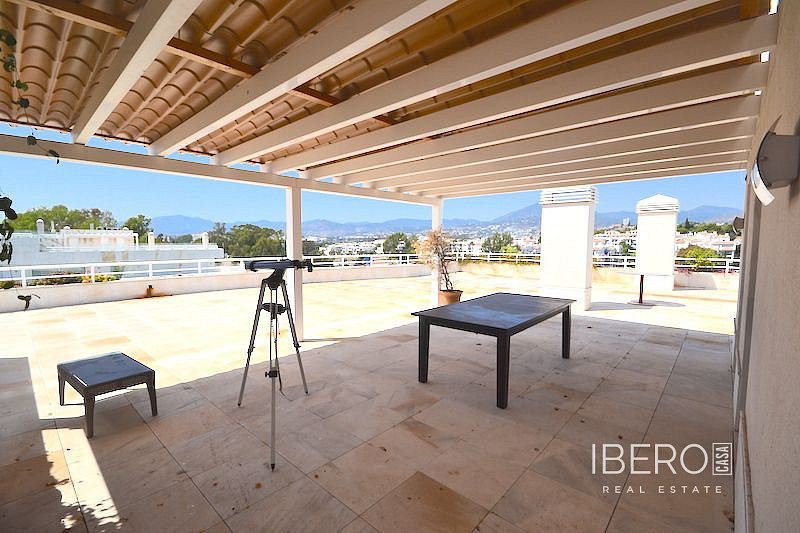 Prodej bytu 5+kk 220 m² – pohled 6