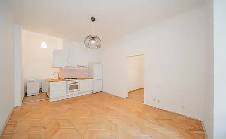 Pronájem bytu 2+kk 42 m², Minská, Praha 10 - Vršovice