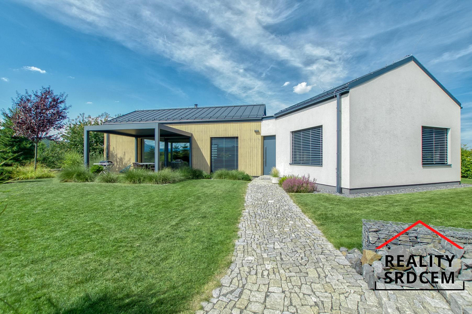 Pronájem domu 147 m² s pozemkem 1 447 m²