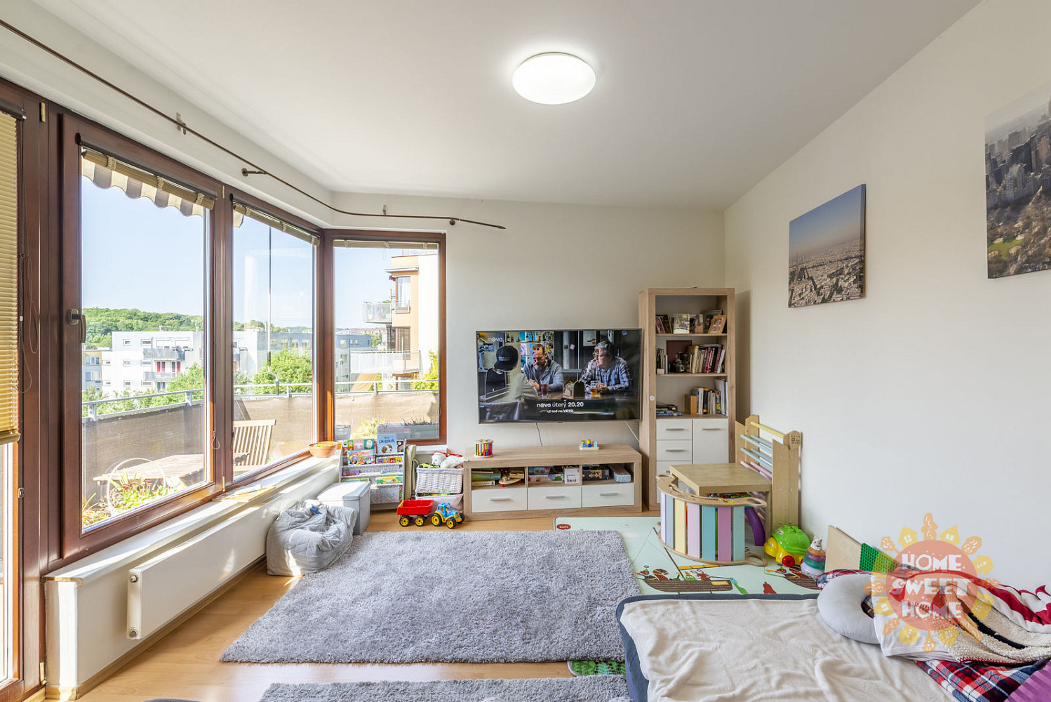 Pronájem bytu 3+kk 113 m² — photo 2