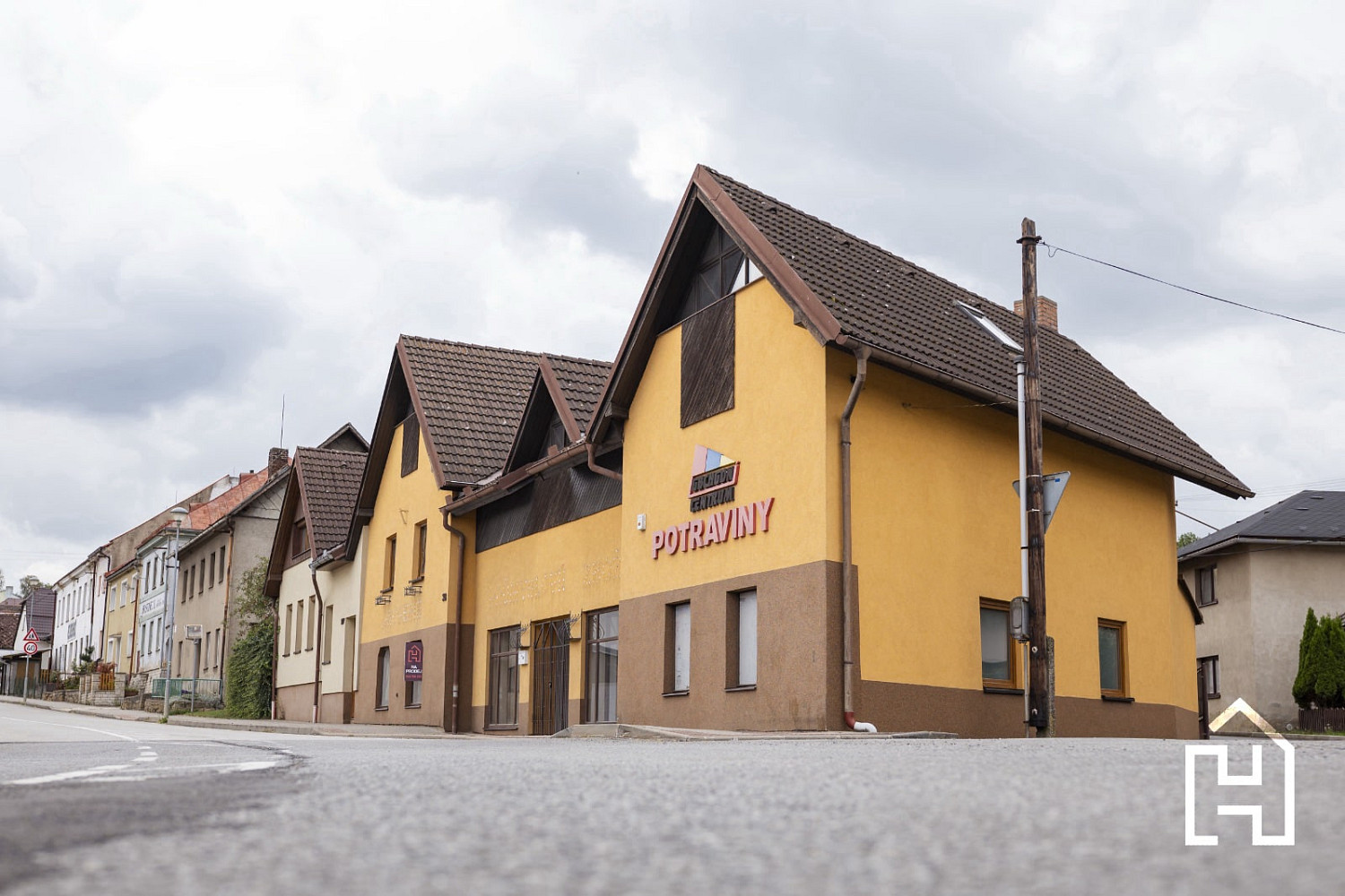 Prodej komerčního objektu (jiného typu) 312 m²