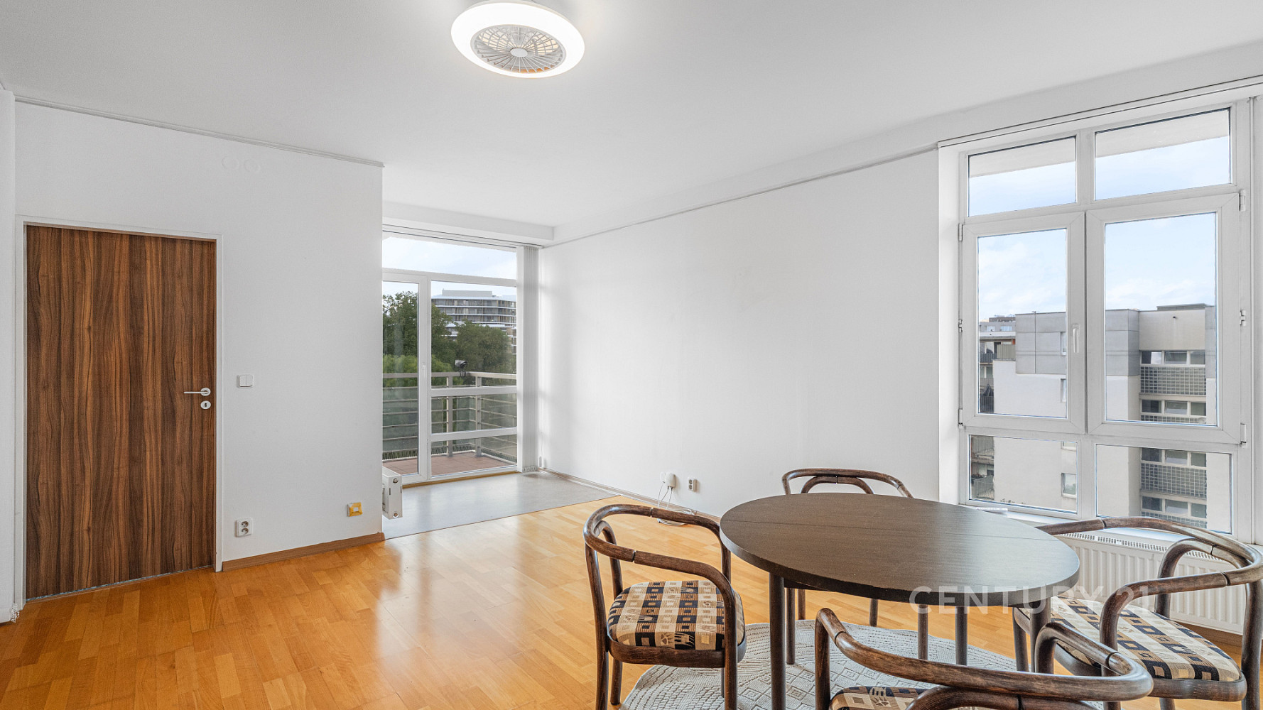 Pronájem bytu 2+kk 54 m² – fotografie 4