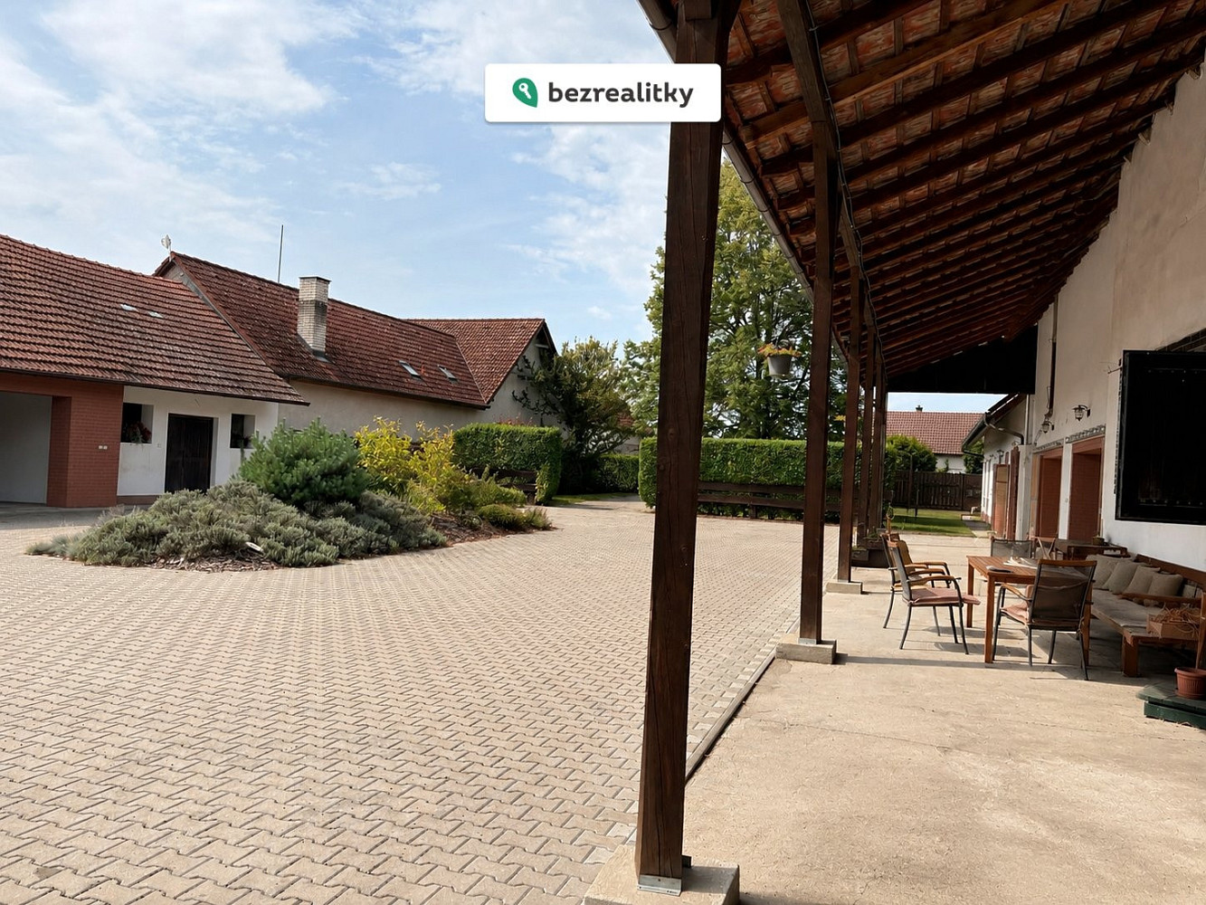 Prodej domu 220 m² s pozemkem 8 800 m² – fotografie 3