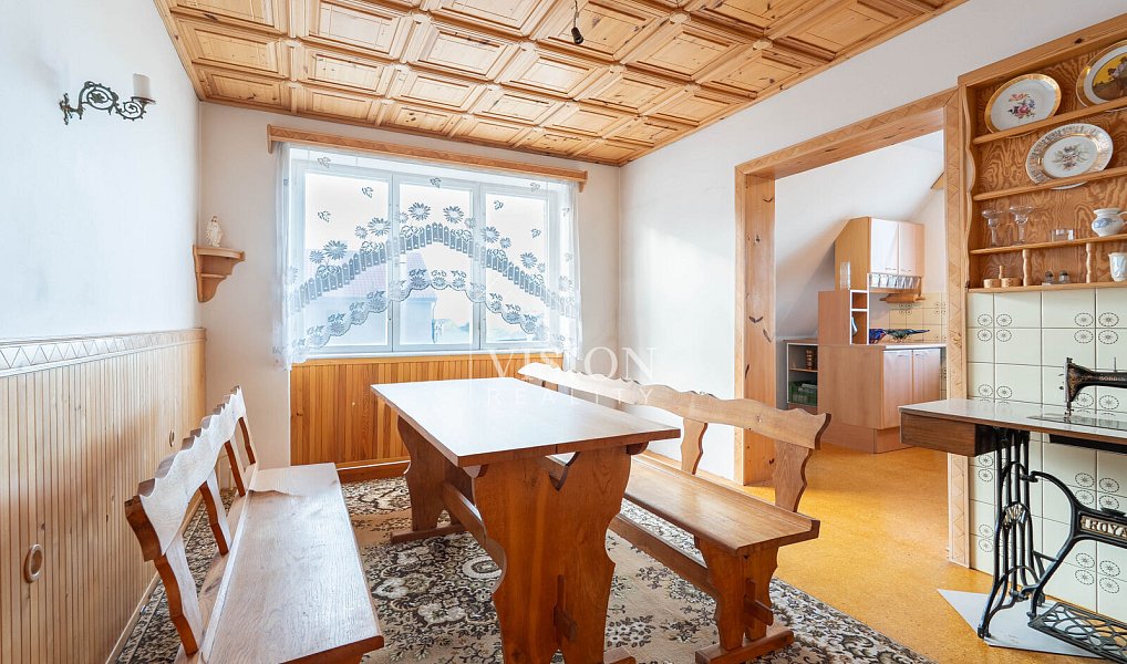 Prodej domu 204 m² s pozemkem 809 m², Kovářov – náhled fotky 10