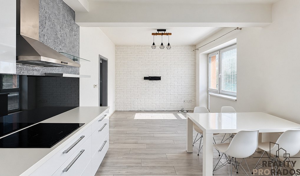 Pronájem bytu 2+kk 55 m², Hodonín – náhled fotky 5