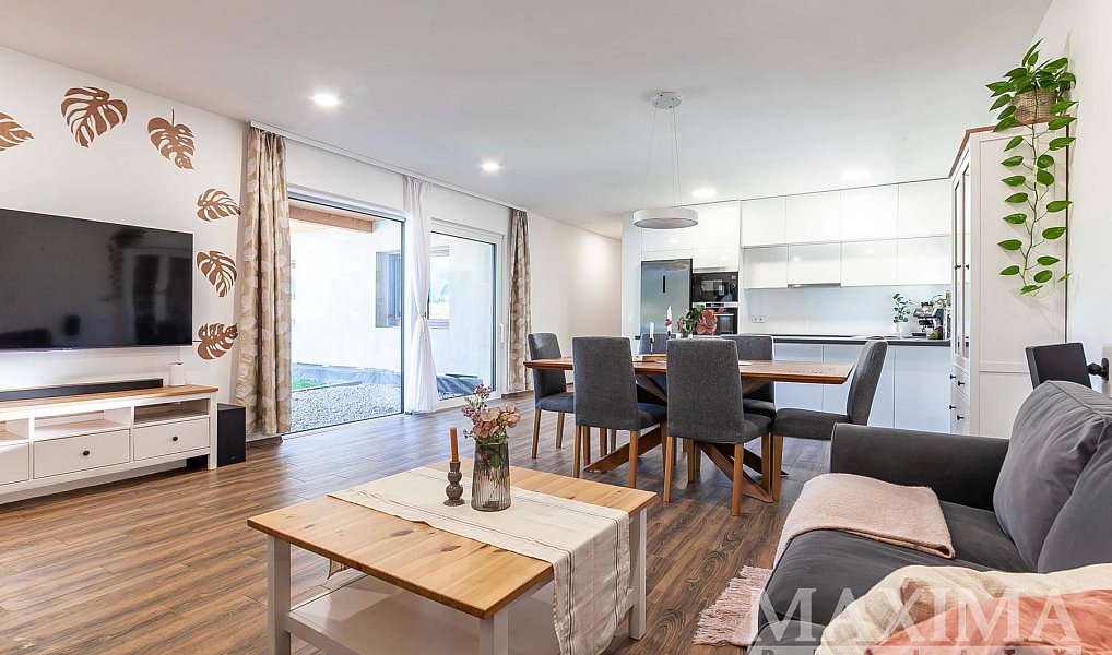 Prodej domu 159 m² s pozemkem 1 194 m², Svinaře – náhled fotky 9