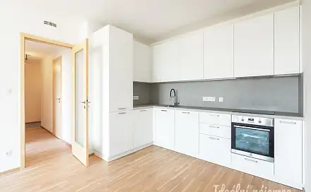 pronájem bytu 2+kk 64 m²