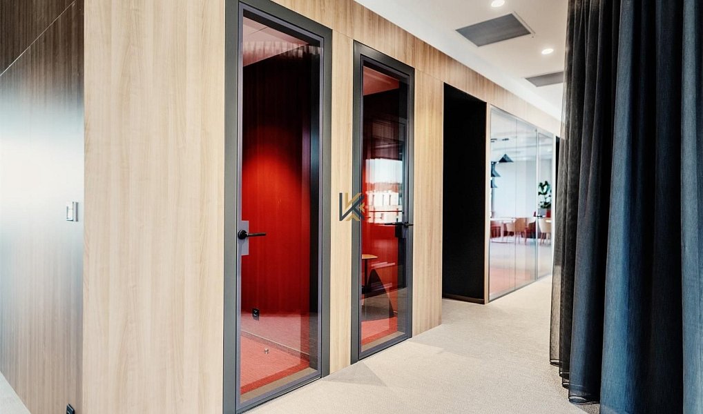 Pronájem kanceláře 50 m², Praha – náhled fotky 4