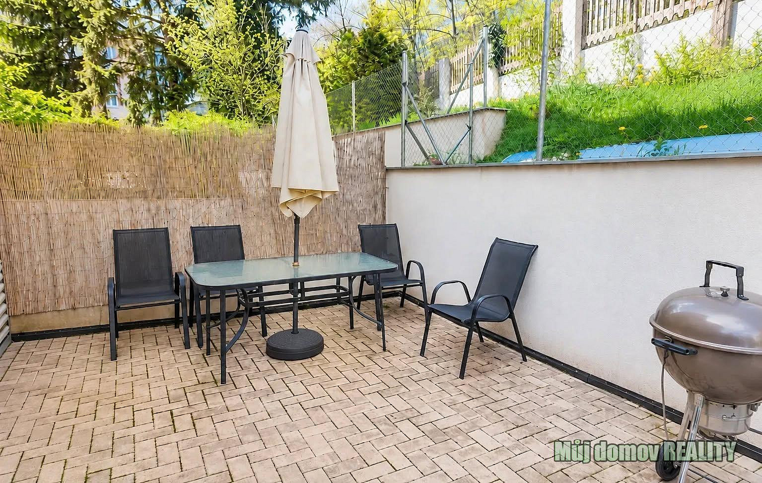 Pronájem bytu 4+kk 104 m²