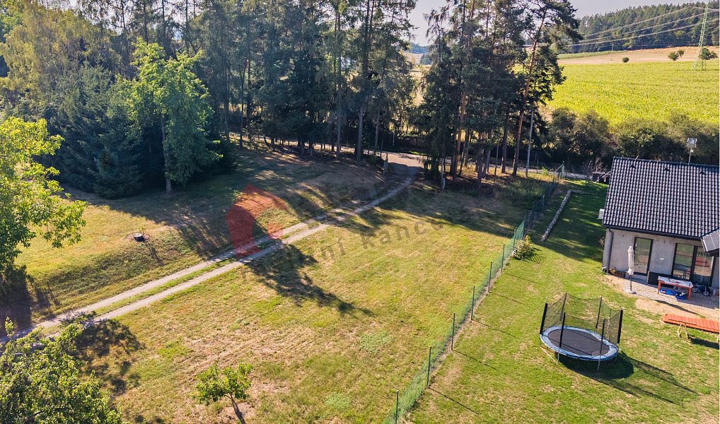 Prodej stavebního pozemku 1 000 m², Ratměřice – náhled fotky 3