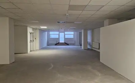 Pronájem komerčního objektu (jiného typu) 178 m², Nádražní, Šlapanice, okres Brno-venkov