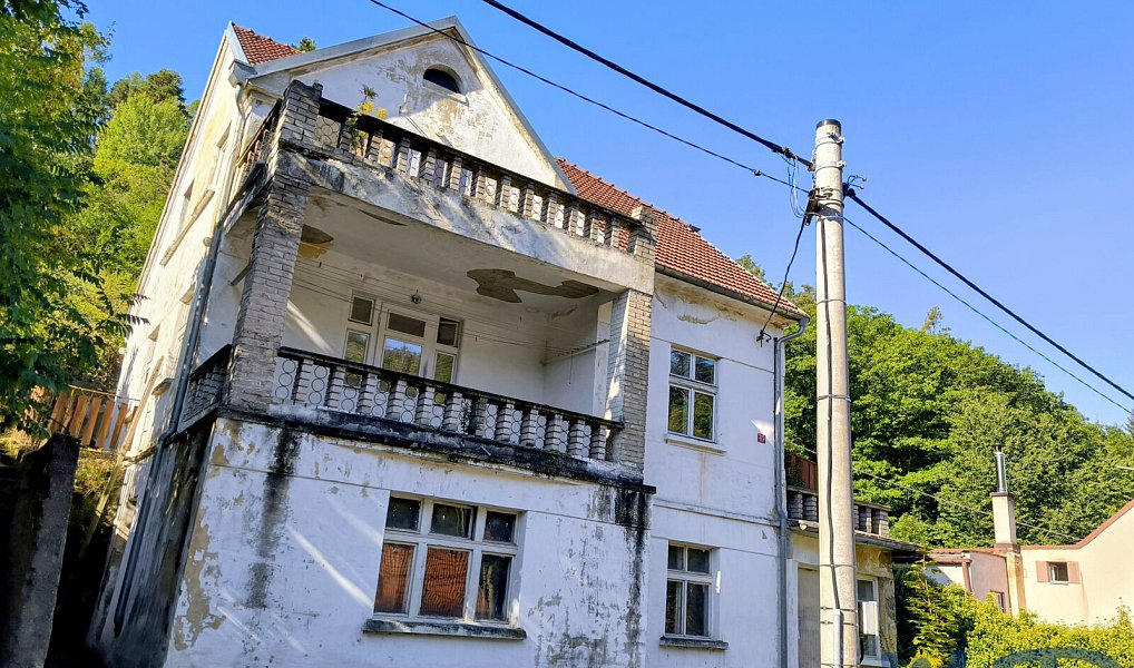 Prodej domu 232 m² s pozemkem 2 005 m², Všenory – náhled fotky 10