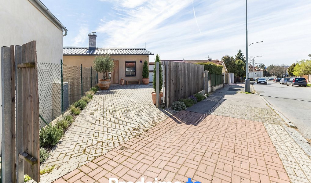 Prodej domu 150 m² s pozemkem 396 m², Praha – náhled fotky 4