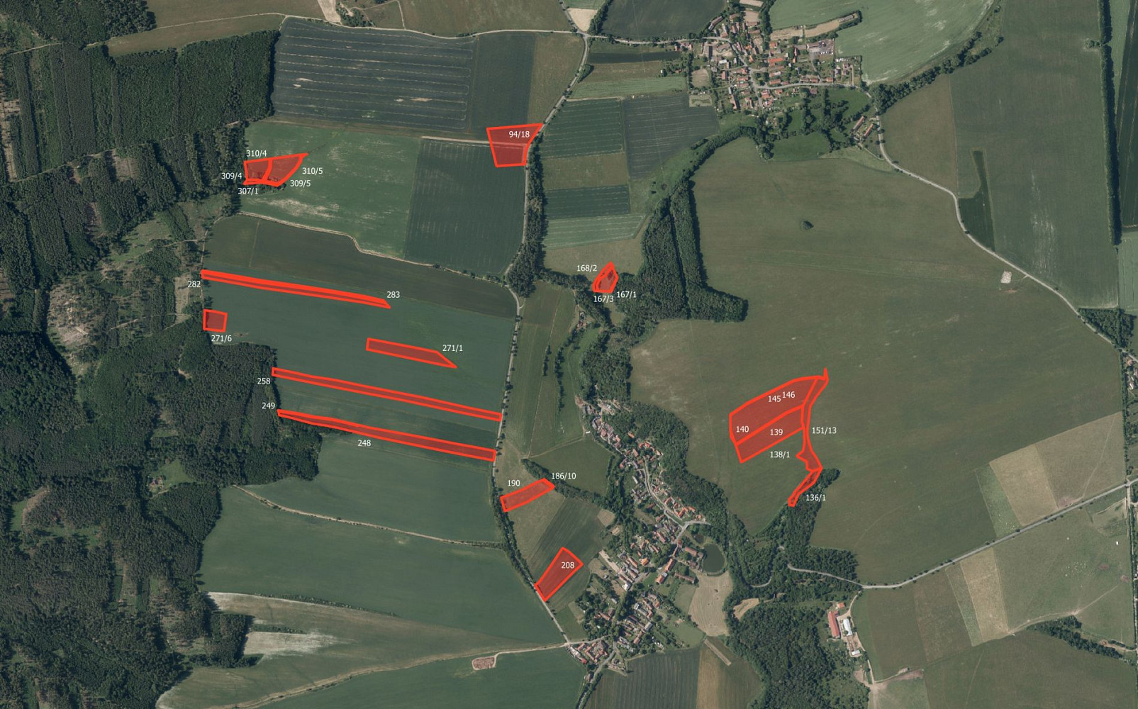 Prodej pole 178 078 m²