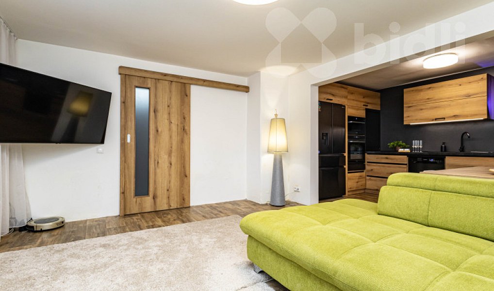Prodej domu 186 m² s pozemkem 872 m², Jeseník – náhled fotky 5