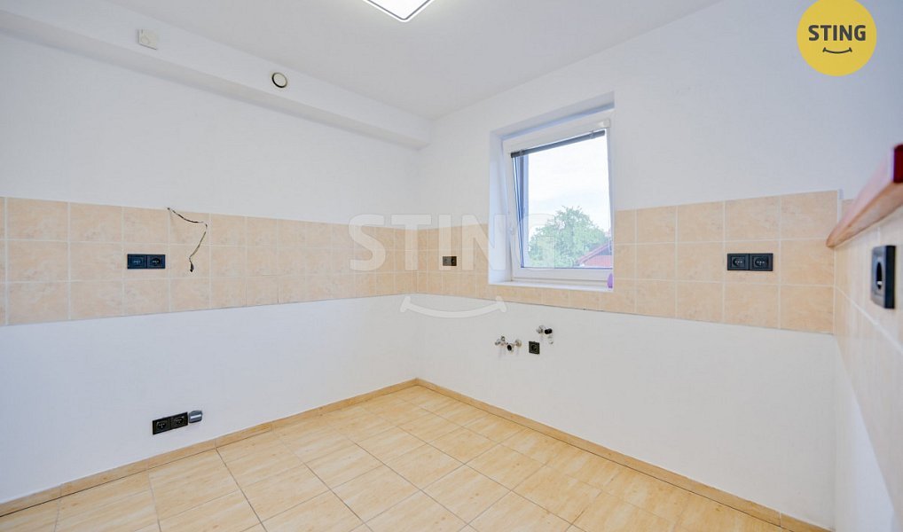 Prodej domu 168 m² s pozemkem 552 m², Šardice – náhled fotky 7