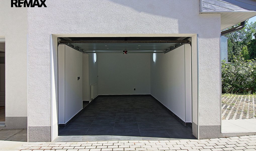 Prodej bytu atypického 141 m², Dobřichovice – náhled fotky 12