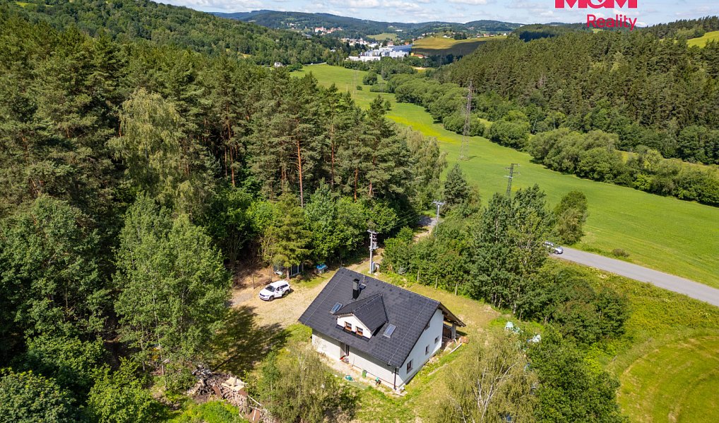 Prodej domu 187 m² s pozemkem 1 270 m², Svatá Maří – náhled fotky 17