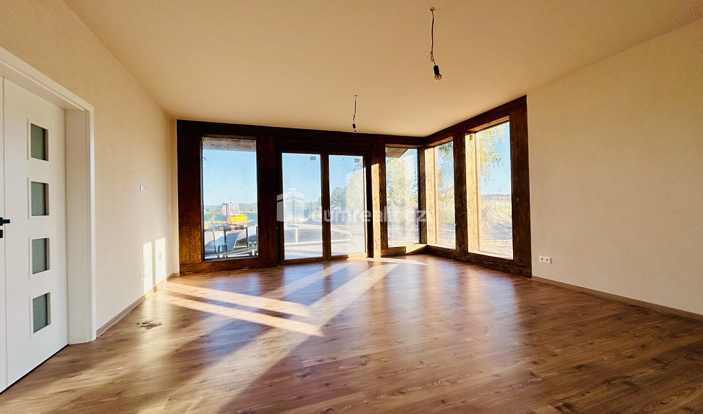 Prodej domu 120 m² s pozemkem 1 407 m², Zvěstov – náhled fotky 14