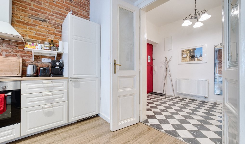 Prodej bytu 3+1 96 m², Praha – náhled fotky 3