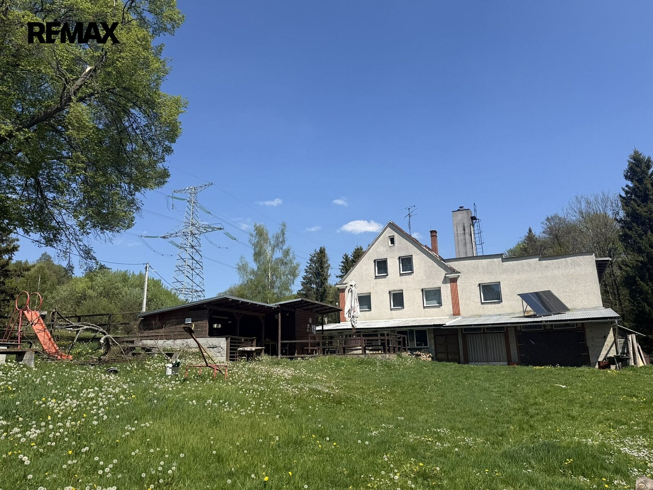 Prodej ubytovacího objektu 600 m² – fotografie 5