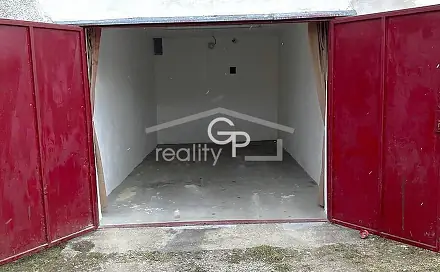 Prodej zděné garáže 19 m2 v Českém Krumlově, Českobratrská, Český Krumlov - Nádražní Předměstí