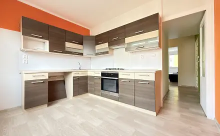 Prodej bytu 4+1 80 m², Želivského, Tachov