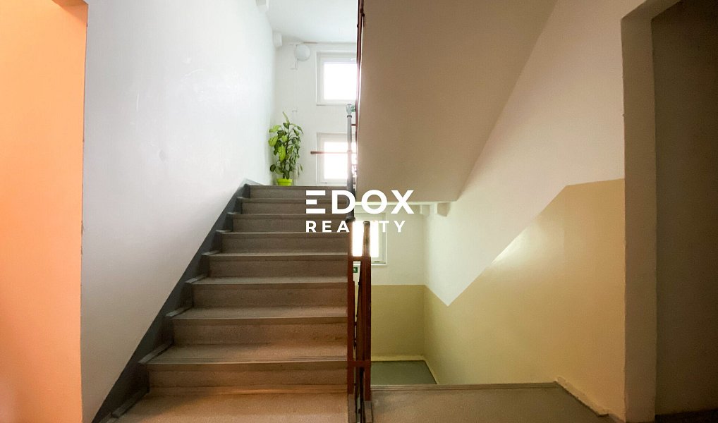 Prodej bytu 1+kk 29 m², Praha – náhled fotky 7