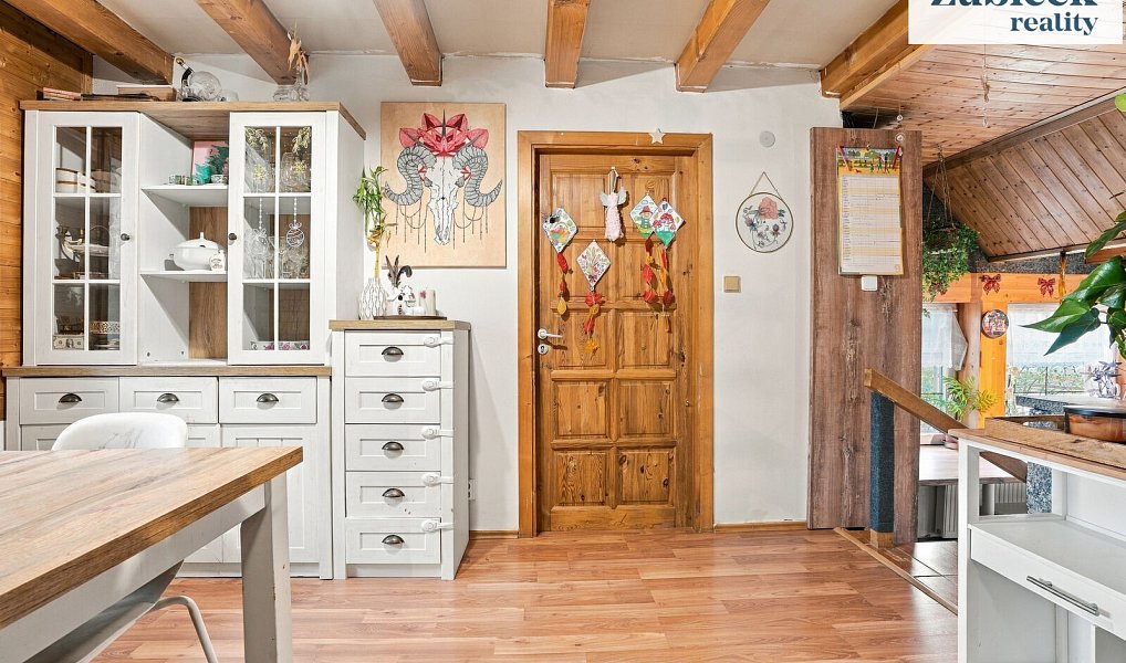 Prodej domu 120 m² s pozemkem 1 247 m², Zlín – náhled fotky 8