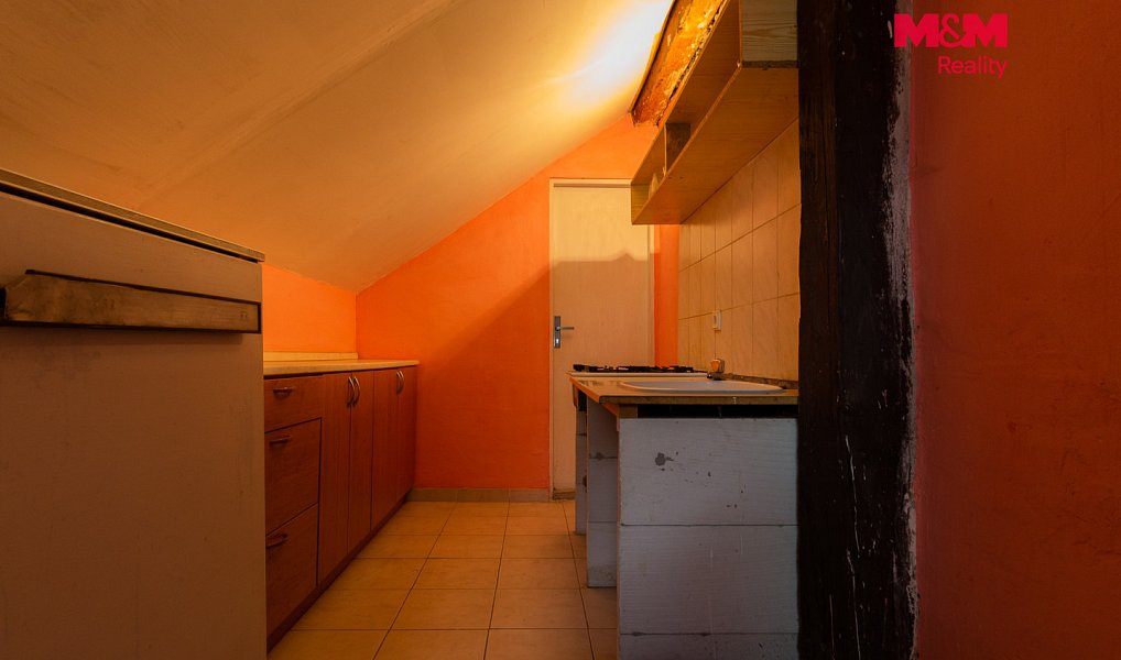 Prodej domu 229 m² s pozemkem 2 152 m², Hanušovice – náhled fotky 22