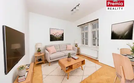 Prodej bytu 2+1 68 m², Mikulášské náměstí, Znojmo