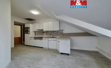 Pronájem bytu 3+1 110 m², Hlavní třída, Mariánské Lázně, okres Cheb