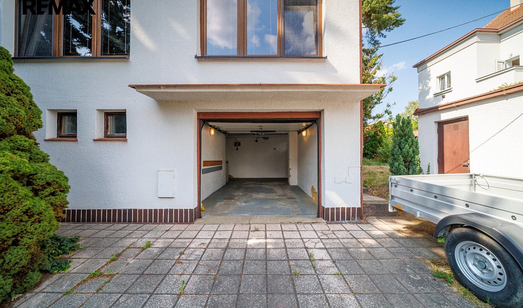 Prodej domu 209 m² s pozemkem 992 m², Praha – náhled fotky 32