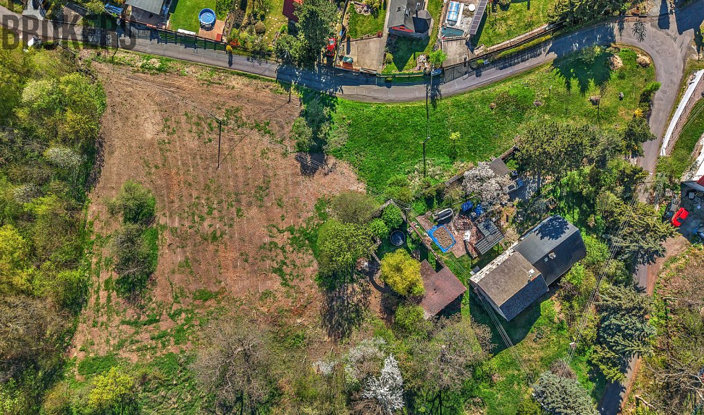 Prodej stavebního pozemku 1 718 m², Chuderov – náhled fotky 17