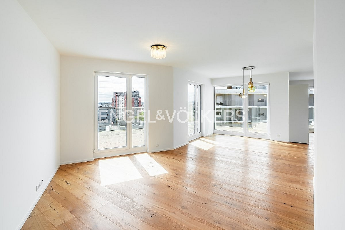 Pronájem bytu 3+kk 93 m² — photo 4
