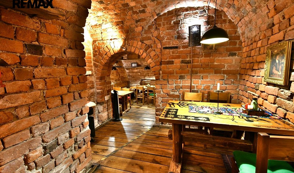 Prodej restaurace 350 m², Hradec Králové – náhled fotky 9
