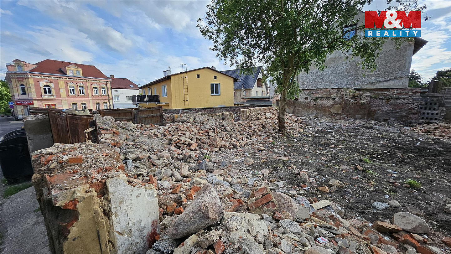 Prodej stavebního pozemku 248 m² – další