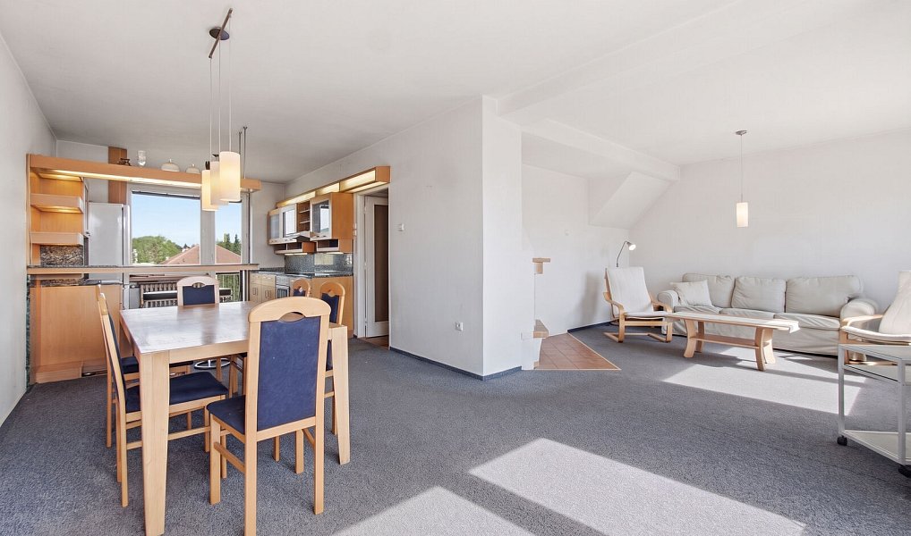 Pronájem domu 162 m² s pozemkem 528 m², Blansko – náhled fotky 2