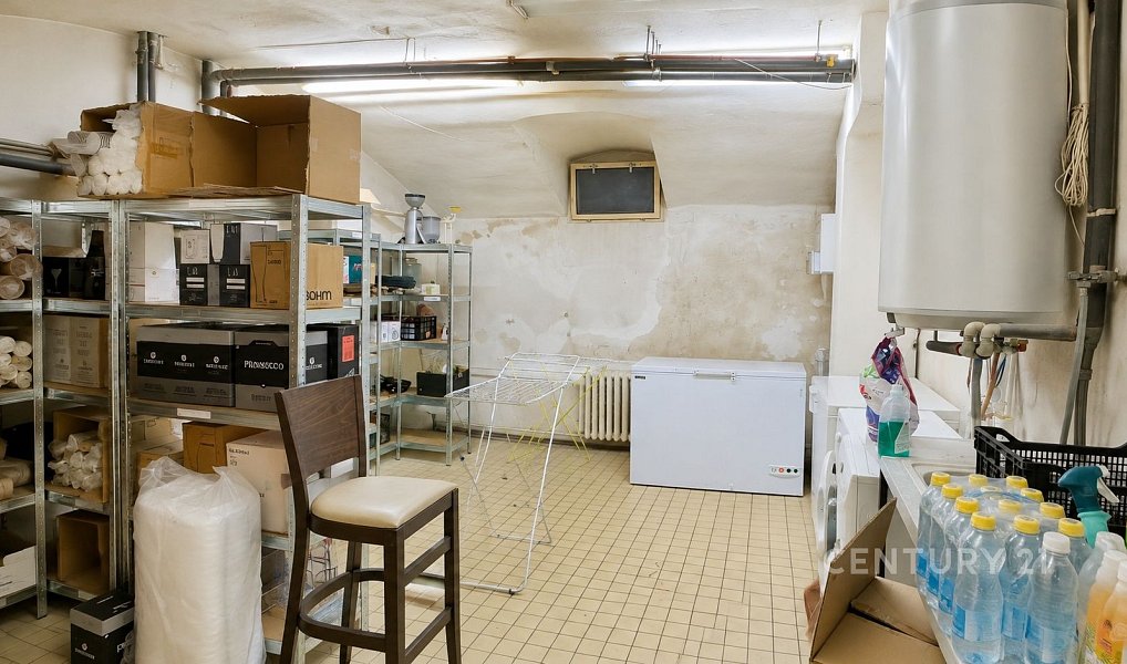 Pronájem obchodních prostor 210 m², Praha – náhled fotky 9