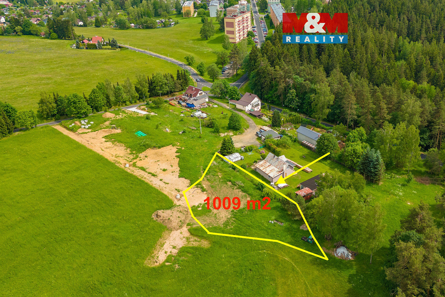 Prodej stavebního pozemku 1 009 m²