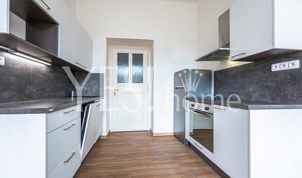 Pronájem bytu 2+kk 37 m², Praha – náhled fotky 2