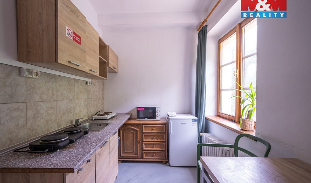 Prodej ubytovacího objektu 620 m², Mukařov – náhled fotky 21
