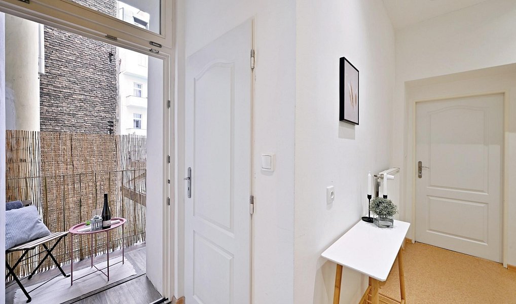 Prodej bytu 2+1 63 m², Praha – náhled fotky 13