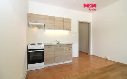 Pronájem bytu 1+kk 25 m², Hrnčířská, Varnsdorf, okres Děčín