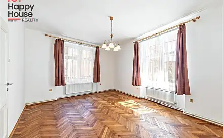 Pronájem bytu 4+kk 111 m²