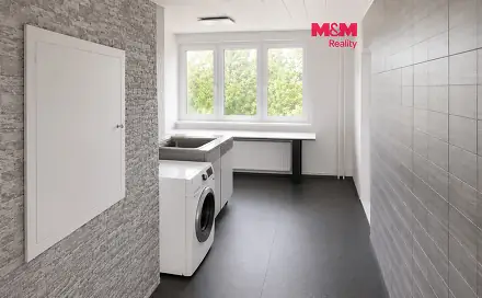 Pronájem bytu 3+1 60 m², Stavbařů, Cheb