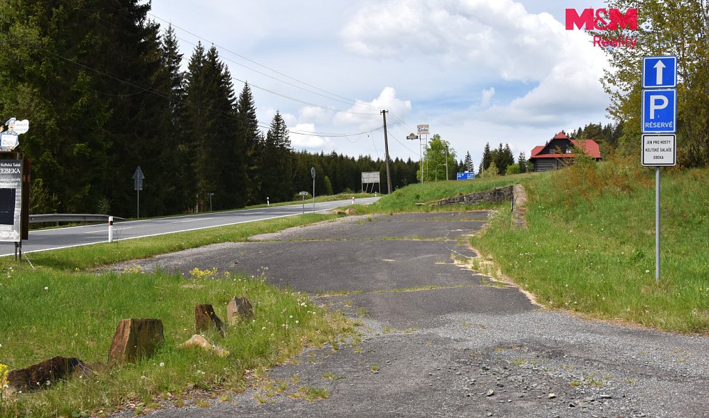 Prodej ubytovacího objektu 900 m², Bílá – náhled fotky 5