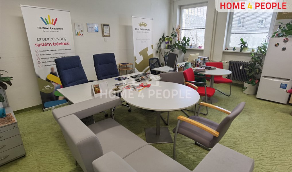 Pronájem obchodních prostor 42 m², Kladno – náhled fotky 2