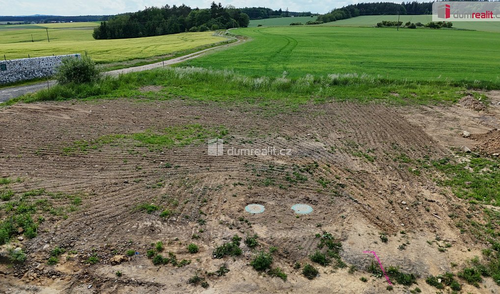 Prodej stavebního pozemku 897 m², Narysov – náhled fotky 4